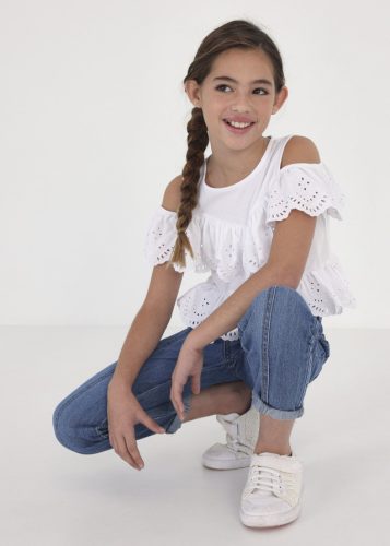 Mayoral fehér hímzett motívumokkal díszített felső lányoknak 