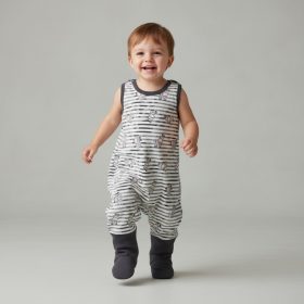 Csíkos zebrás fiú tipegő hálózsák